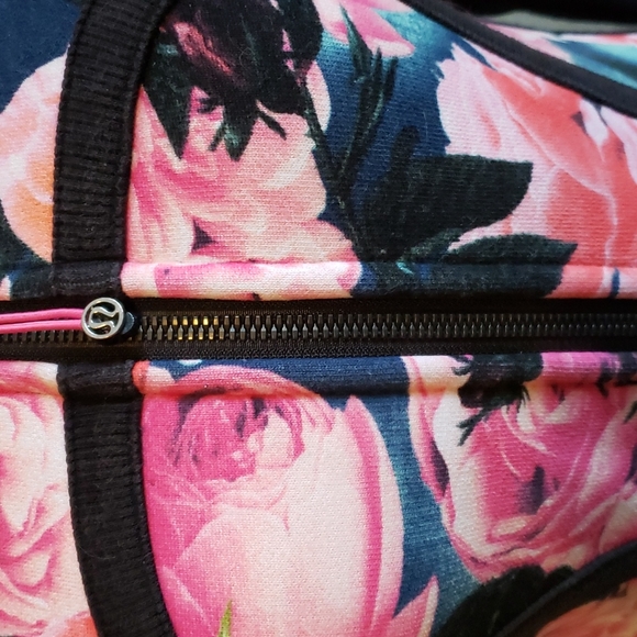 Lululemon Scuba Hoodie 2 - Picture 7 of 12